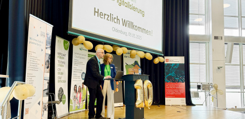 Freytag & v.d. Linde 10. Praxisforum Digitalisierung Bühne PFL Oldenburg